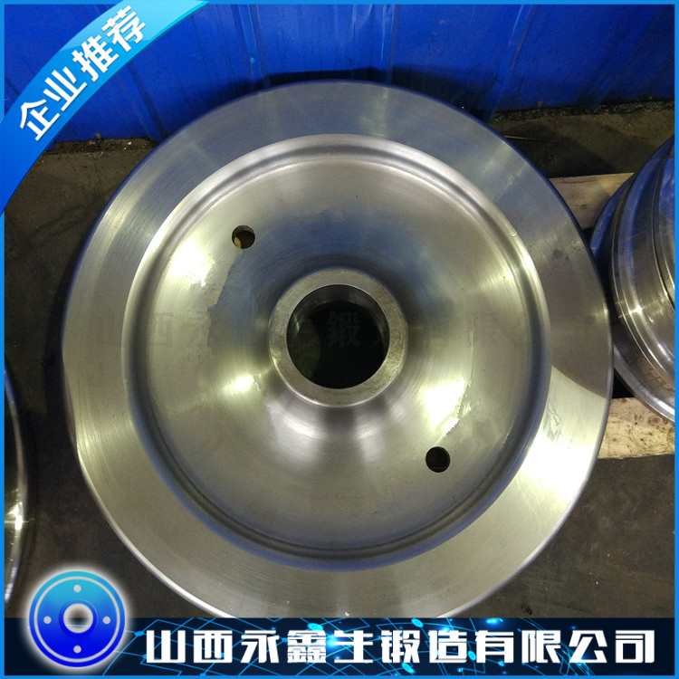 新型環(huán)保石灰窯車輪鍛件